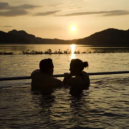 Salzburger Hof Konukevi 3*