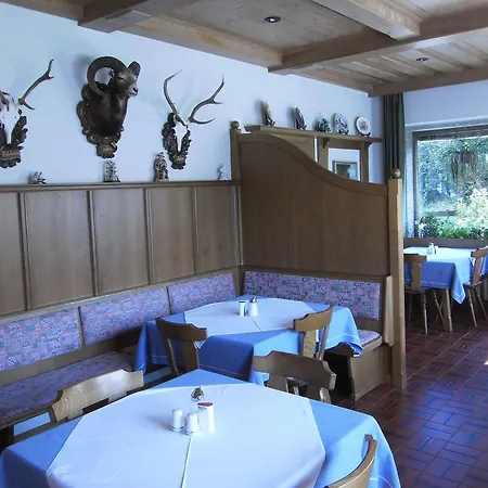 Salzburger Hof Vendégház 3*